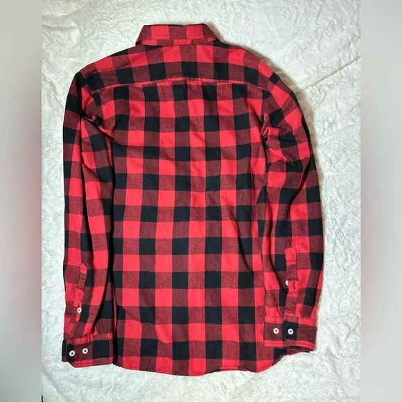 Red and black Buffalo checkered flannel - Picture 4 of 5